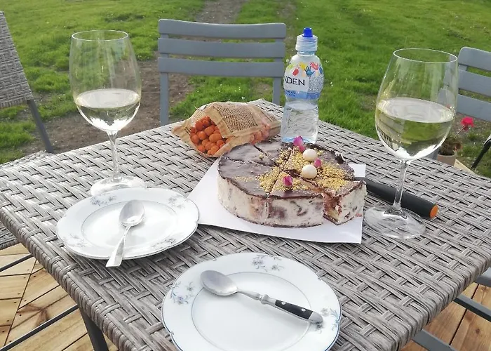 Elo Kuelalismaja Kuressaare