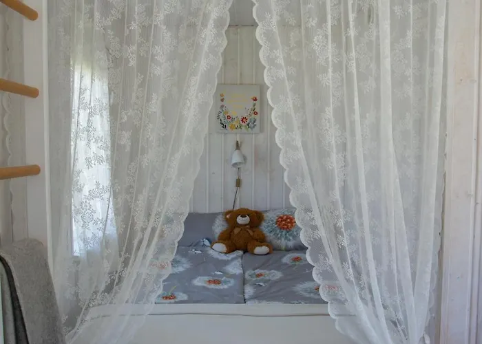 Elo Kuelalismaja * Kuressaare